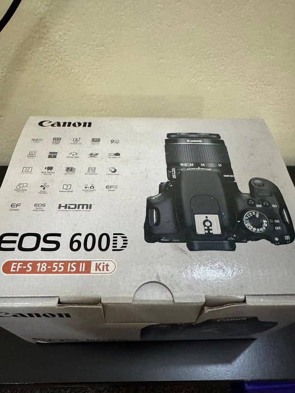 Canon 600D with 18-55 IS II Lense 4