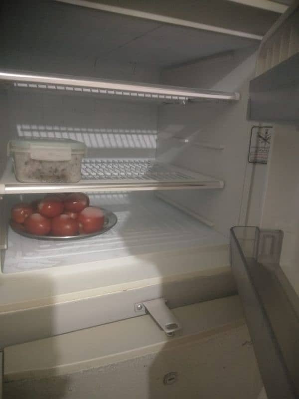 Sale Fridge 3