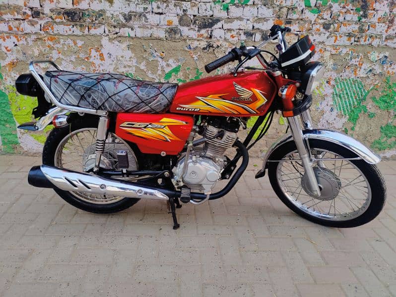 Honda CG 125cc 21 model 4