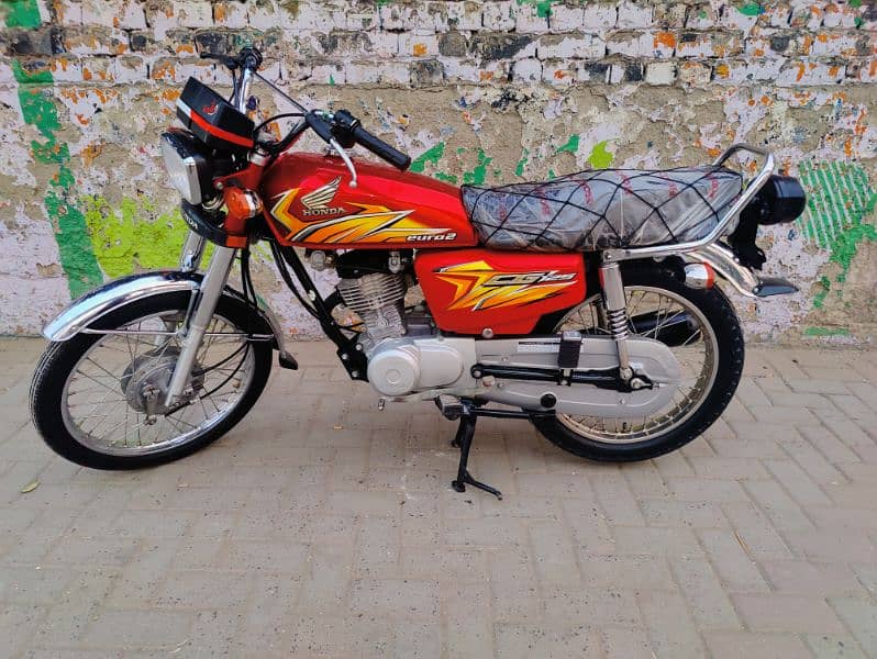 Honda CG 125cc 21 model 8