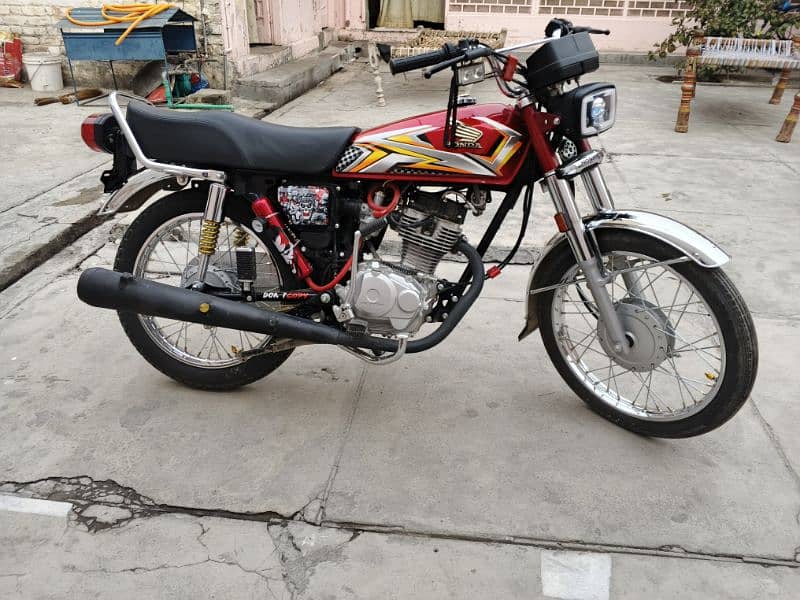 Honda 125 2 month use only 6