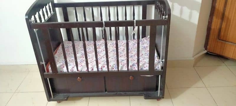 baby cot 0