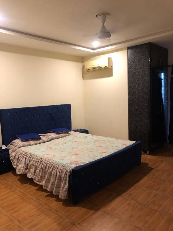 1 beds room furnished flat available for rent daily and weakly bases available for rent in bharia Town phase 8 3