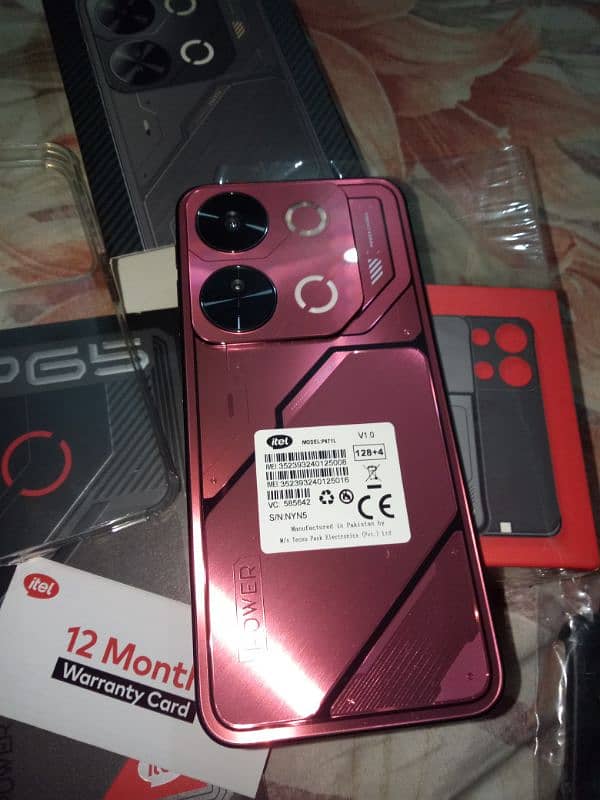 itel p65 4/128 with 2400 mah charging case 5