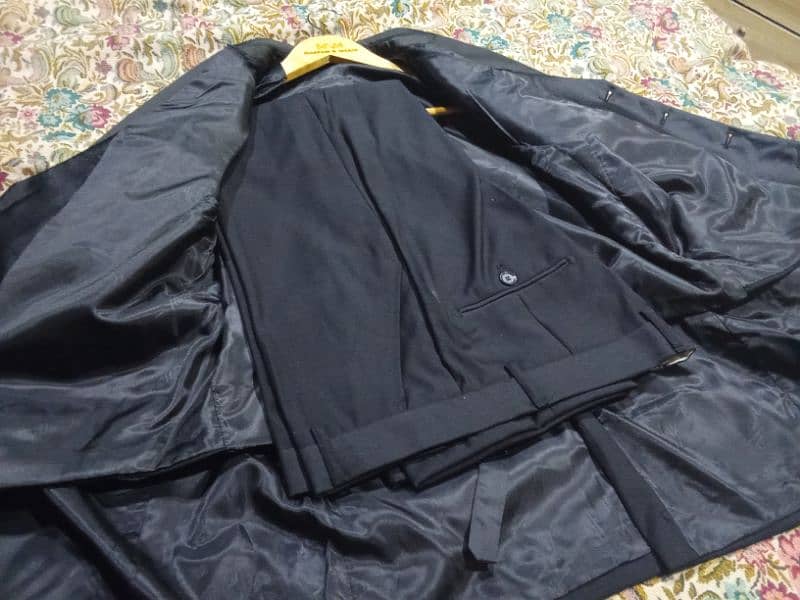 BOY Pent Coat For Sale (3 Piece) 5