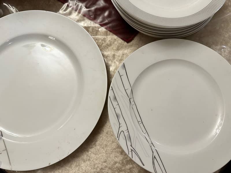 68 Pieces Dinner Set 5