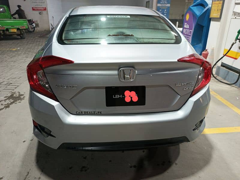 Honda Civic Oriel 2018 13