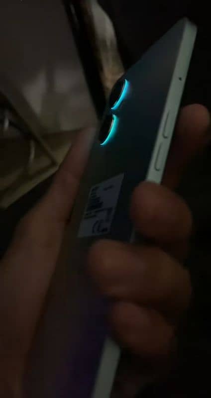 oppo f21 pro 5G one hand use complete box and original charger 2