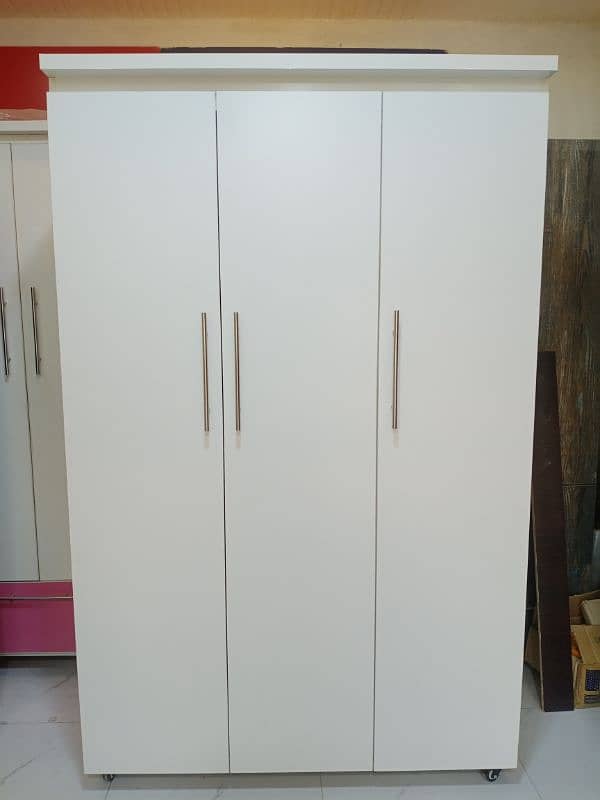 3 door almari/ wood works/cupboard /wardrobe for sale/almarih/colorful 1