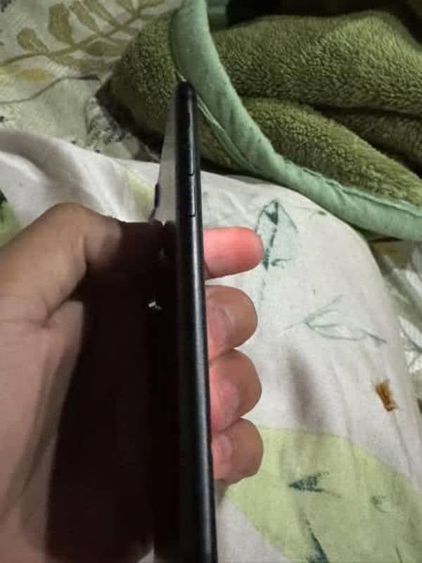 iphone 7 like brand new 96 battery 2