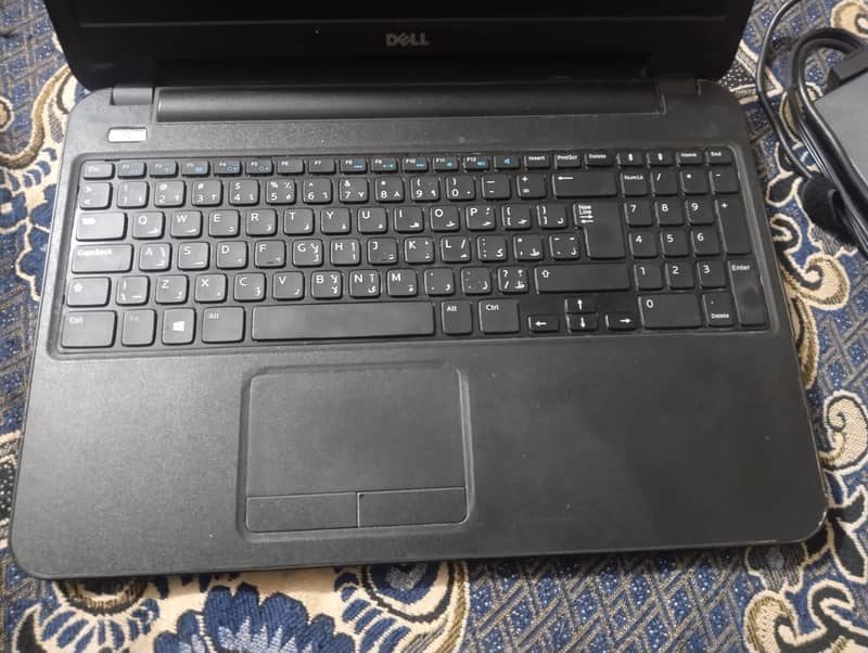 Dell Core i3 4th generation 500 gb hard with charger 1