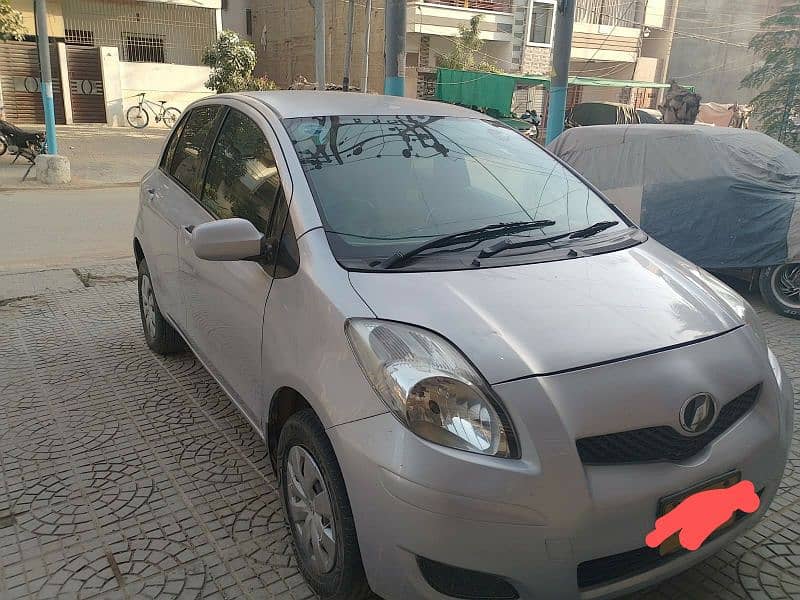 Toyota Vitz 2008/2012 registered 3