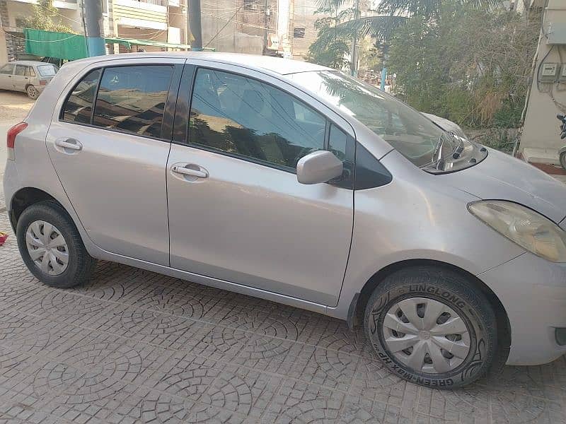 Toyota Vitz 2008/2012 registered 4