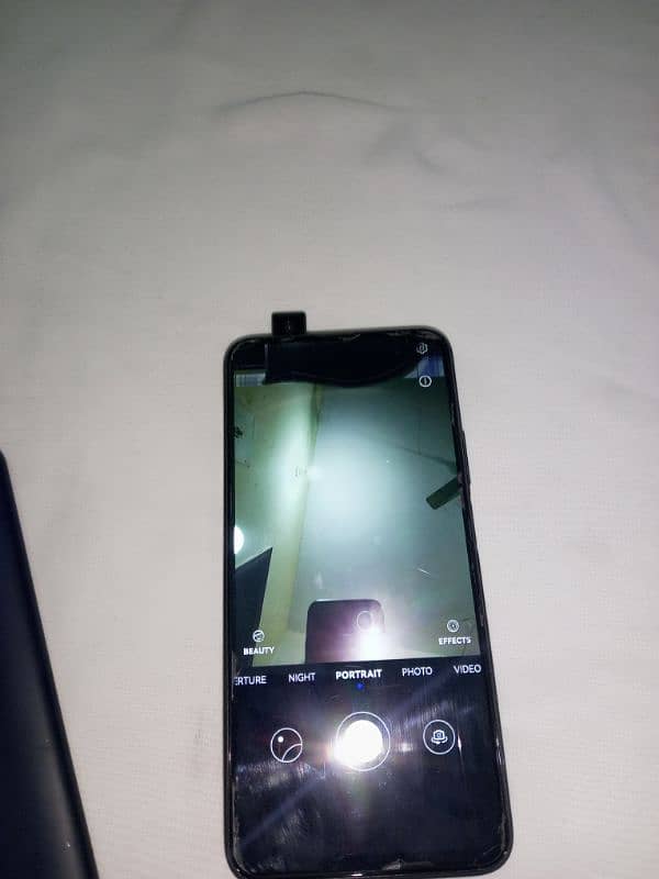 huawei y9s 6/128gb . urgent for sale 7