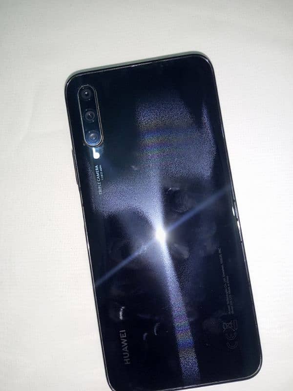 huawei y9s 6/128gb . urgent for sale 8