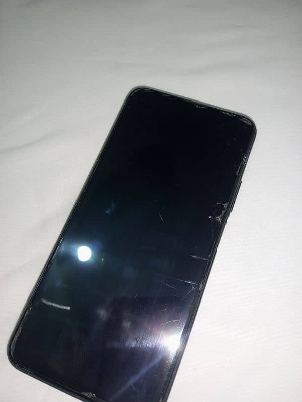 huawei y9s 6/128gb . urgent for sale 9