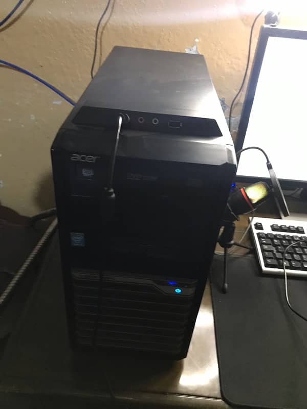 Gaming pc and satup for sale 8