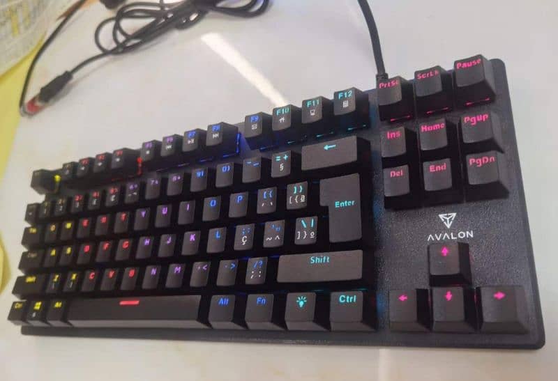 AVALON ESPORTS RGB MECHANICAL KEYBOARD 4