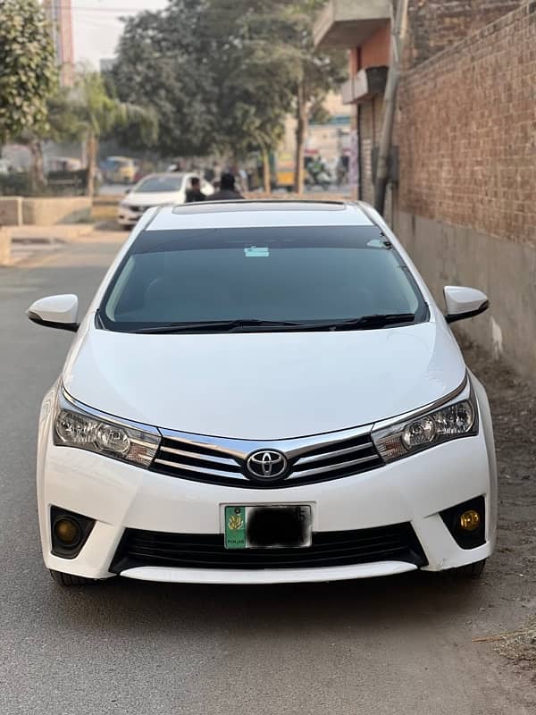 Toyota Altis Grande 2015 5