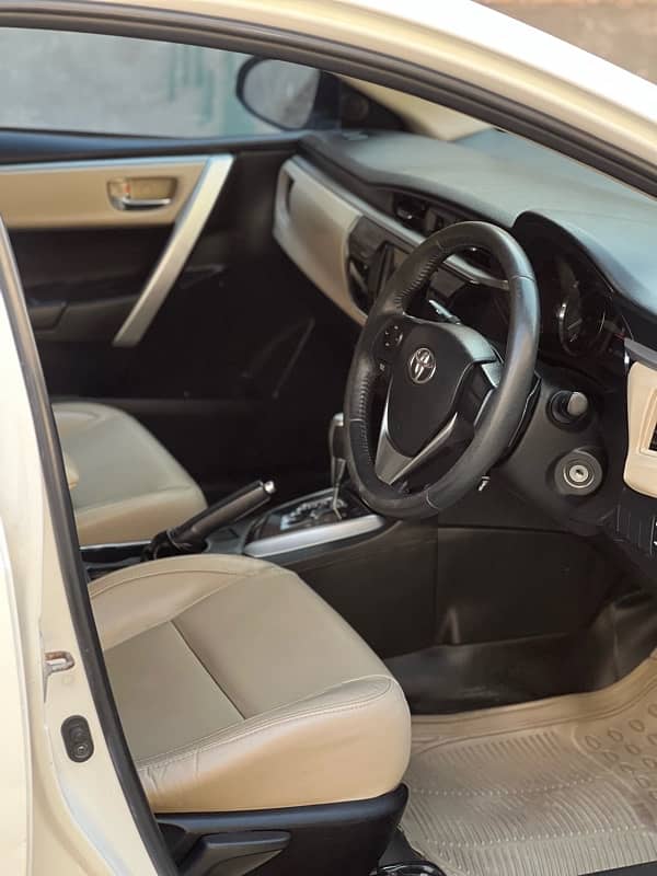 Toyota Altis Grande 2015 8