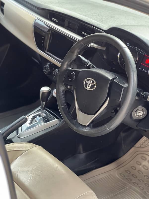 Toyota Altis Grande 2015 9