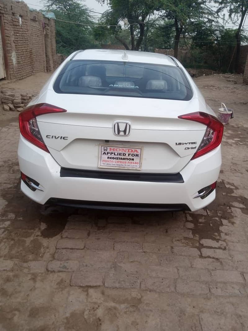 Honda Civic VTi Oriel Prosmatec Model 2022 (Bumper To Bumper) 1