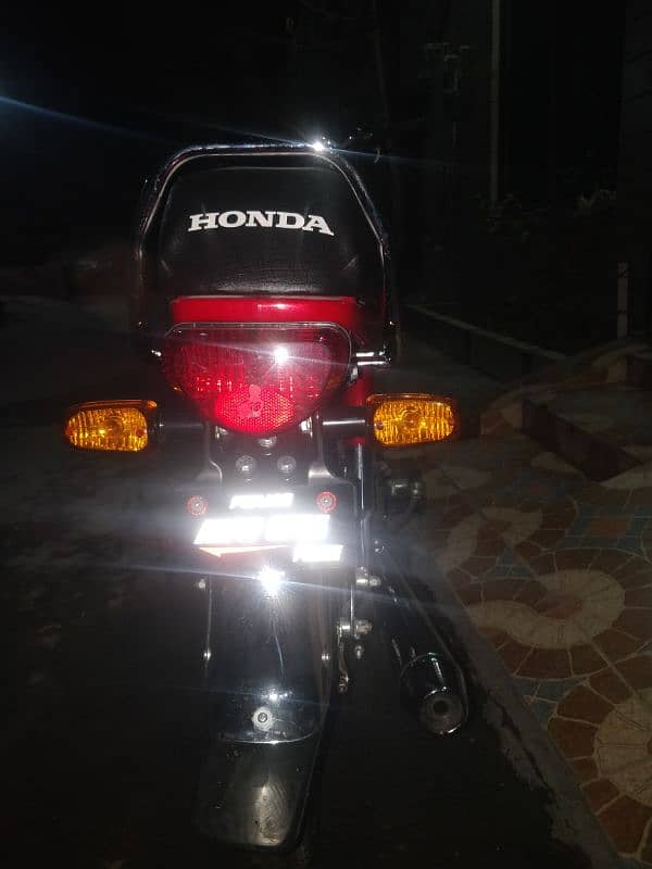 Honda CD 70 5