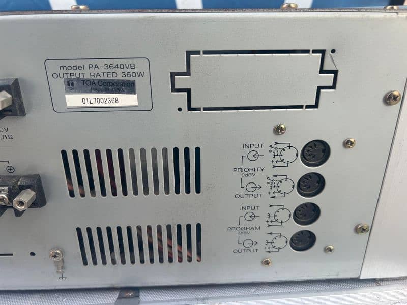 Toa PA-3640VB Public Address Amplifier 6