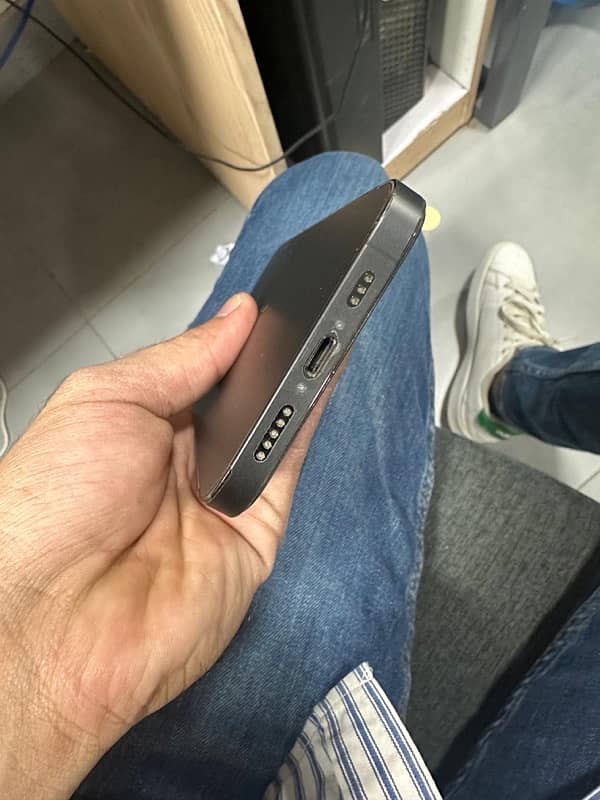 iPhone 12 Pro 256gb LLA variant 1