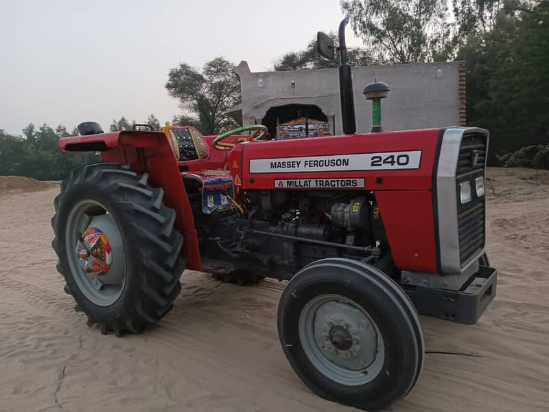 Massey Ferguson 240  2016 Model 5