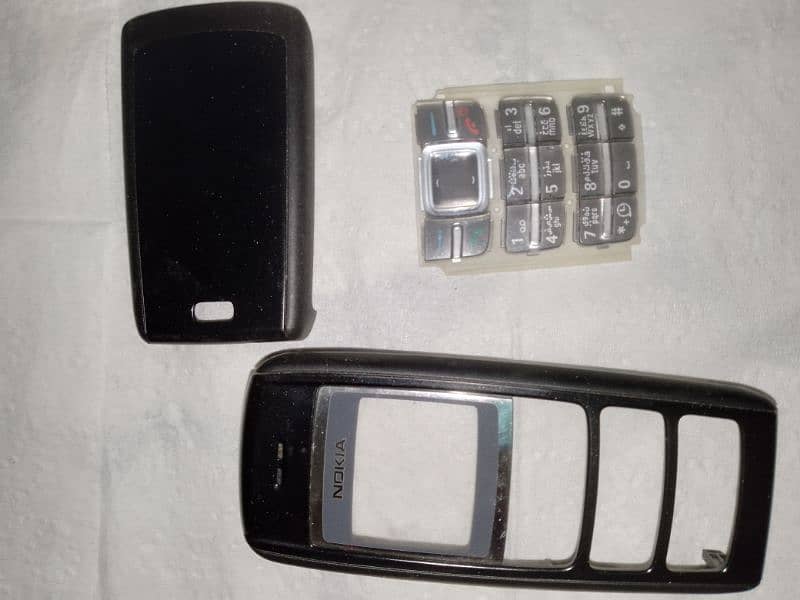 Nokia 1600 box and casing 3