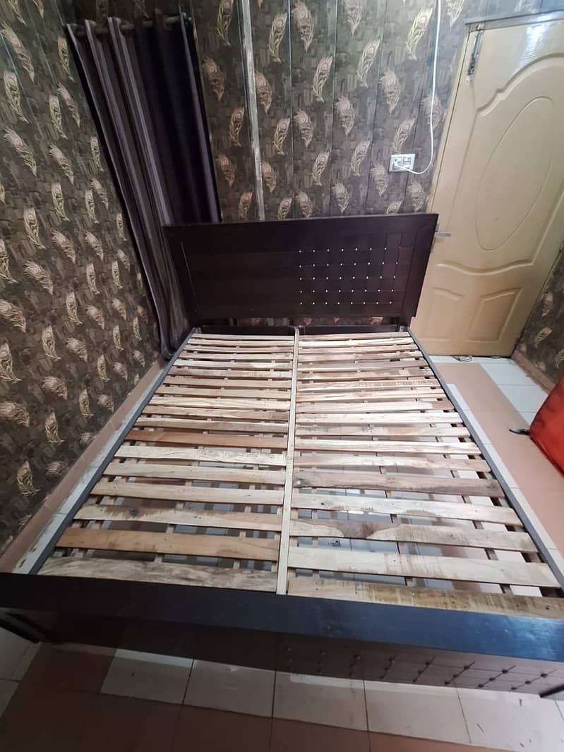 wooden bed king size 4