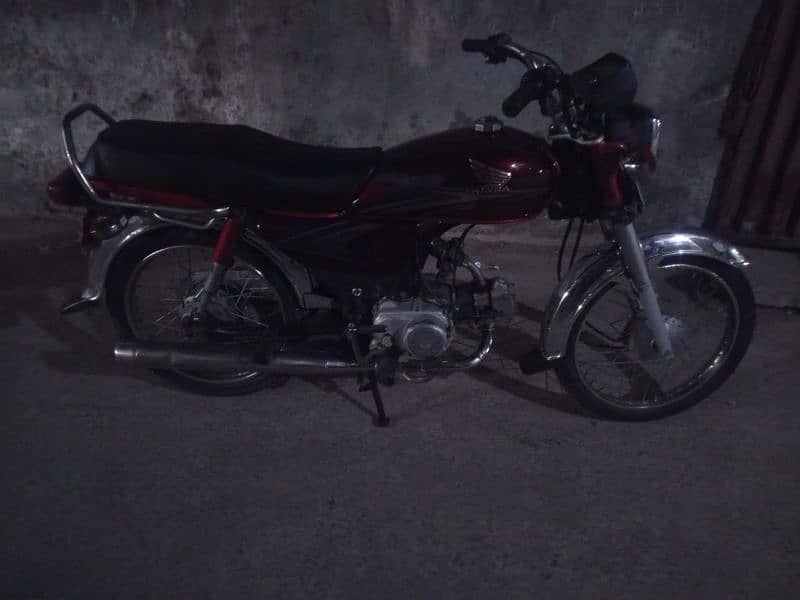 Honda CD 70 good condition  engine had pak h 1