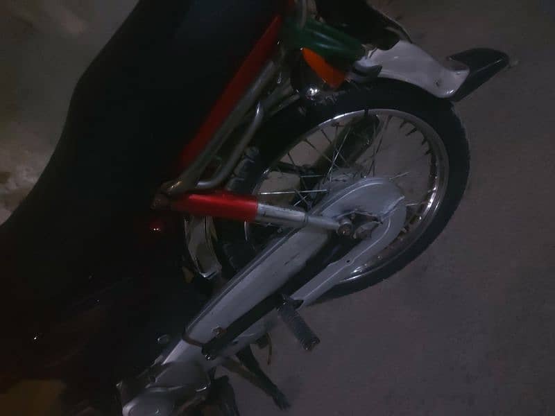 Honda CD 70 good condition  engine had pak h 2