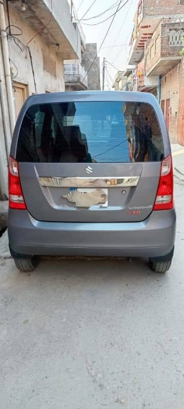 Suzuki Wagon R 2015 1