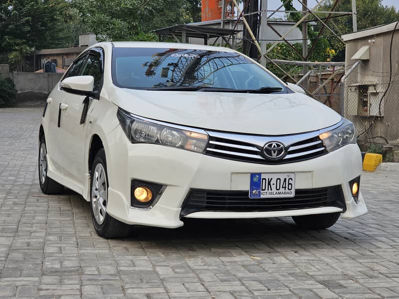 Toyota Corolla GLI 2015 Automatic 15