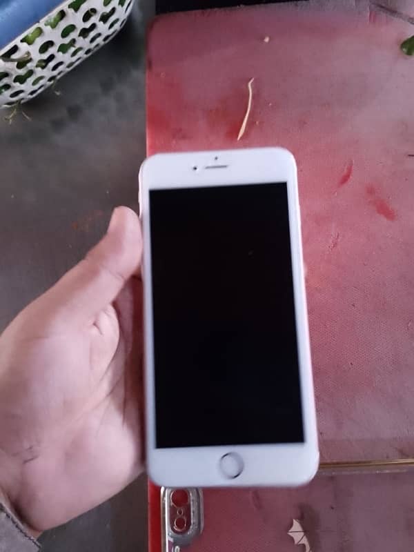 i phone 6s+ non pta 4