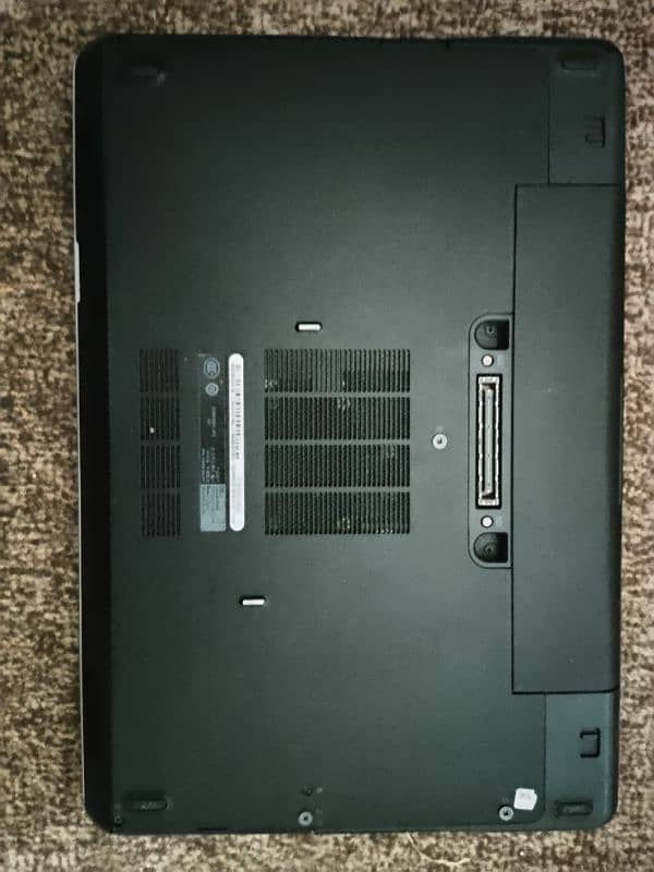 Dell Latitude E6440 1