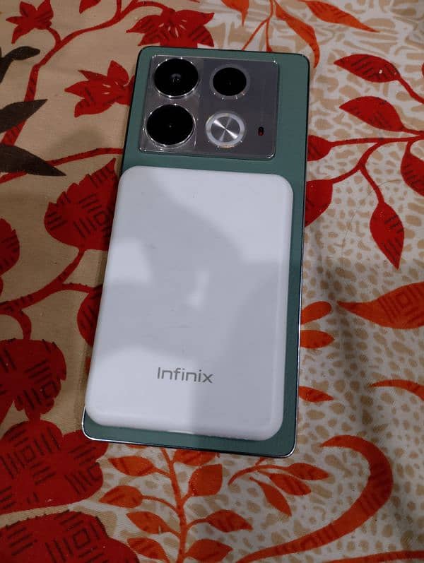 Infinix note 40 two month ues 5