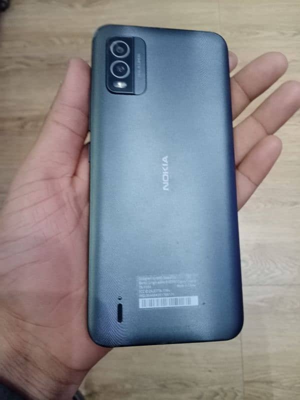 Nokia c210 with box and original charger Non pta ha 3