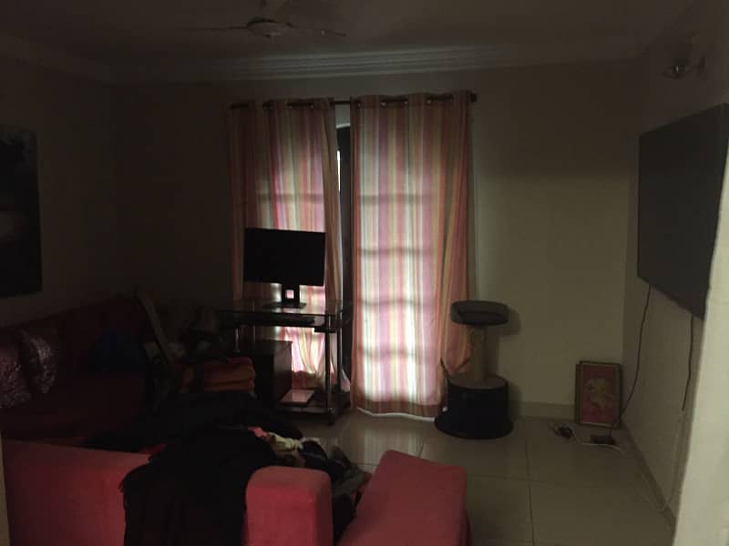 1 KANAL UPPER PORTION FOR RENT IN CANTT SHAMI ROAD 2