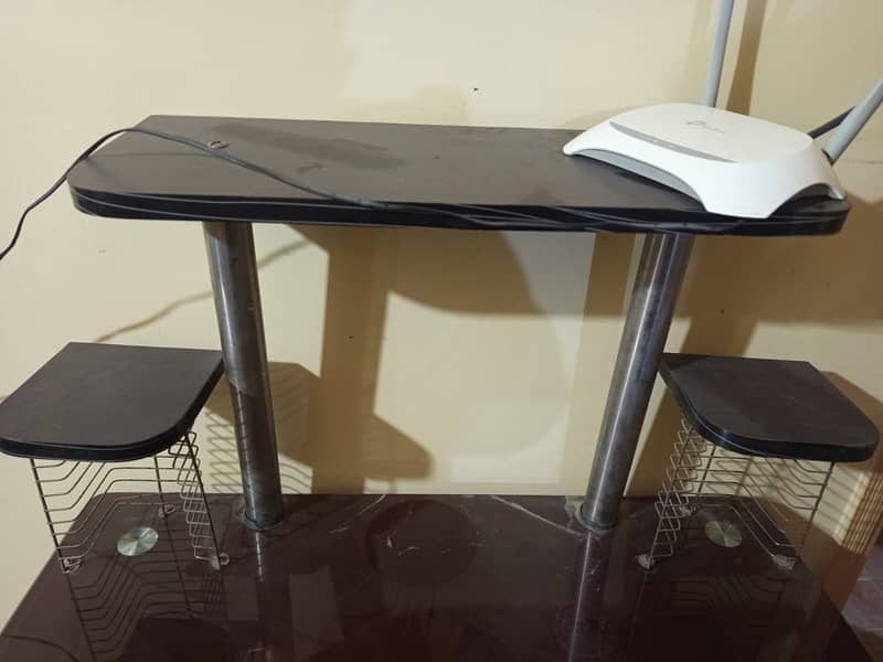 computer table 2