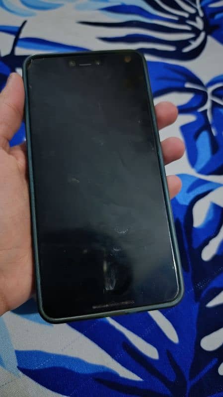 Google pixel 3xl minor crack 4