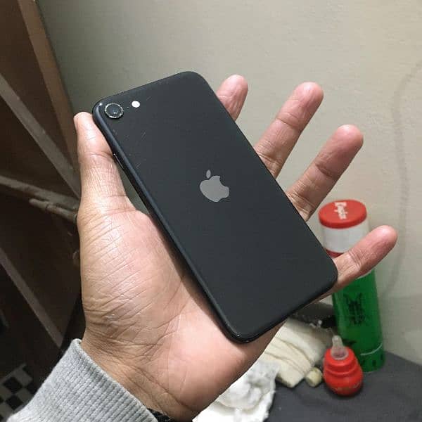 iphone SE 2020 jv 4