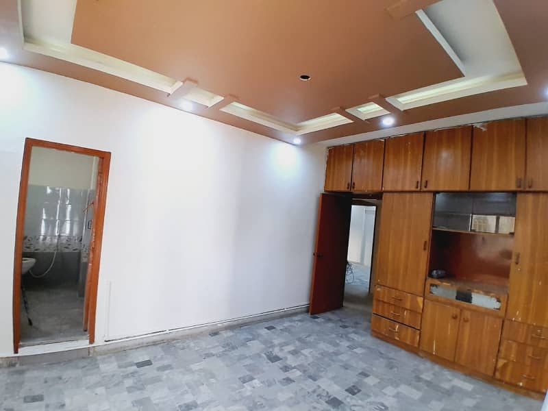 3 BED DD FLAT FOR RENT IN GULISTAN-E-JAUHAR BLOCK 14 5