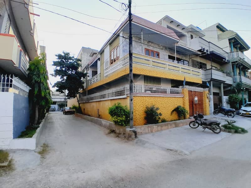 120 YARD CORNER BUNGALOW FOR SALE GULSHAN BLOCK 10A 2