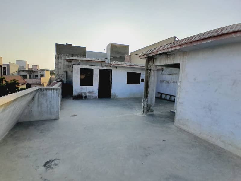 120 YARD CORNER BUNGALOW FOR SALE GULSHAN BLOCK 10A 5