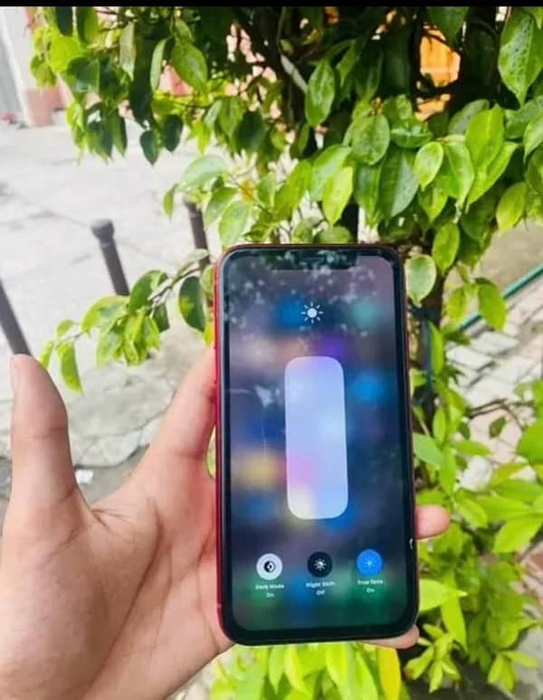 IPHONE XR 256 factory unlock 6