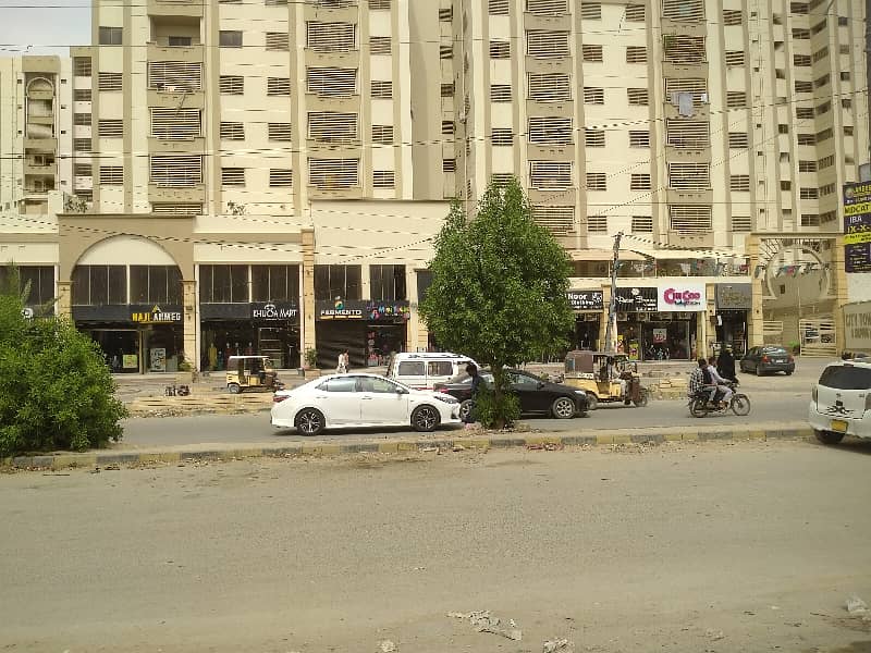 Shop Is Available For Rent Block 4 800 Square Feet Gulistan-E-Jauhar 10