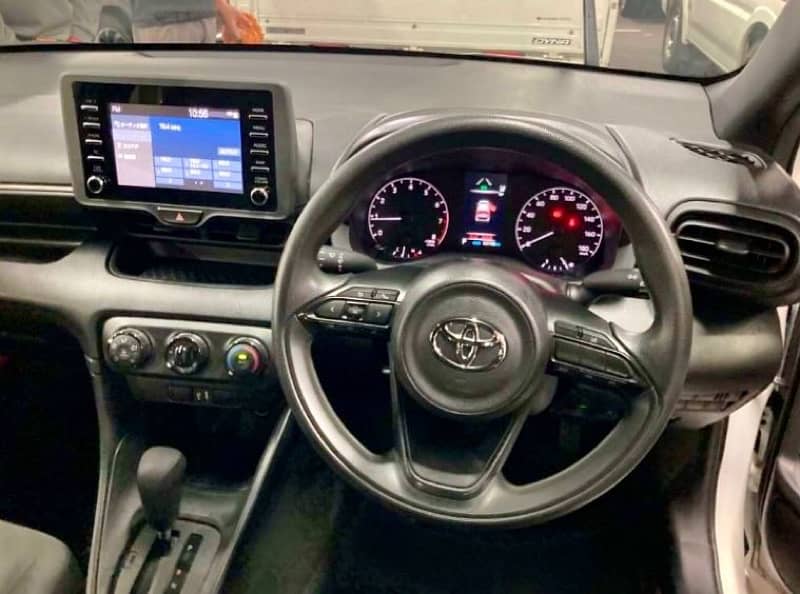 Toyota Yaris 2021 5